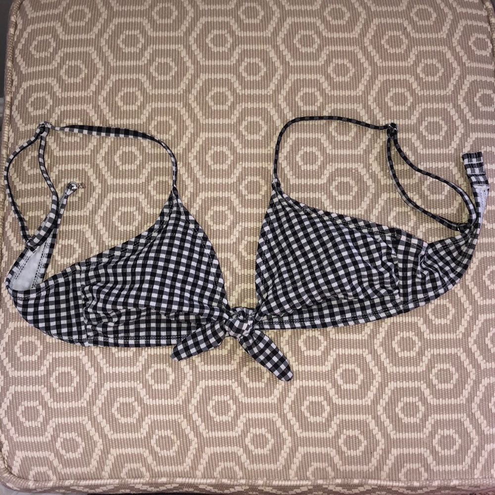 Xhilaration gingham bow front bikini top